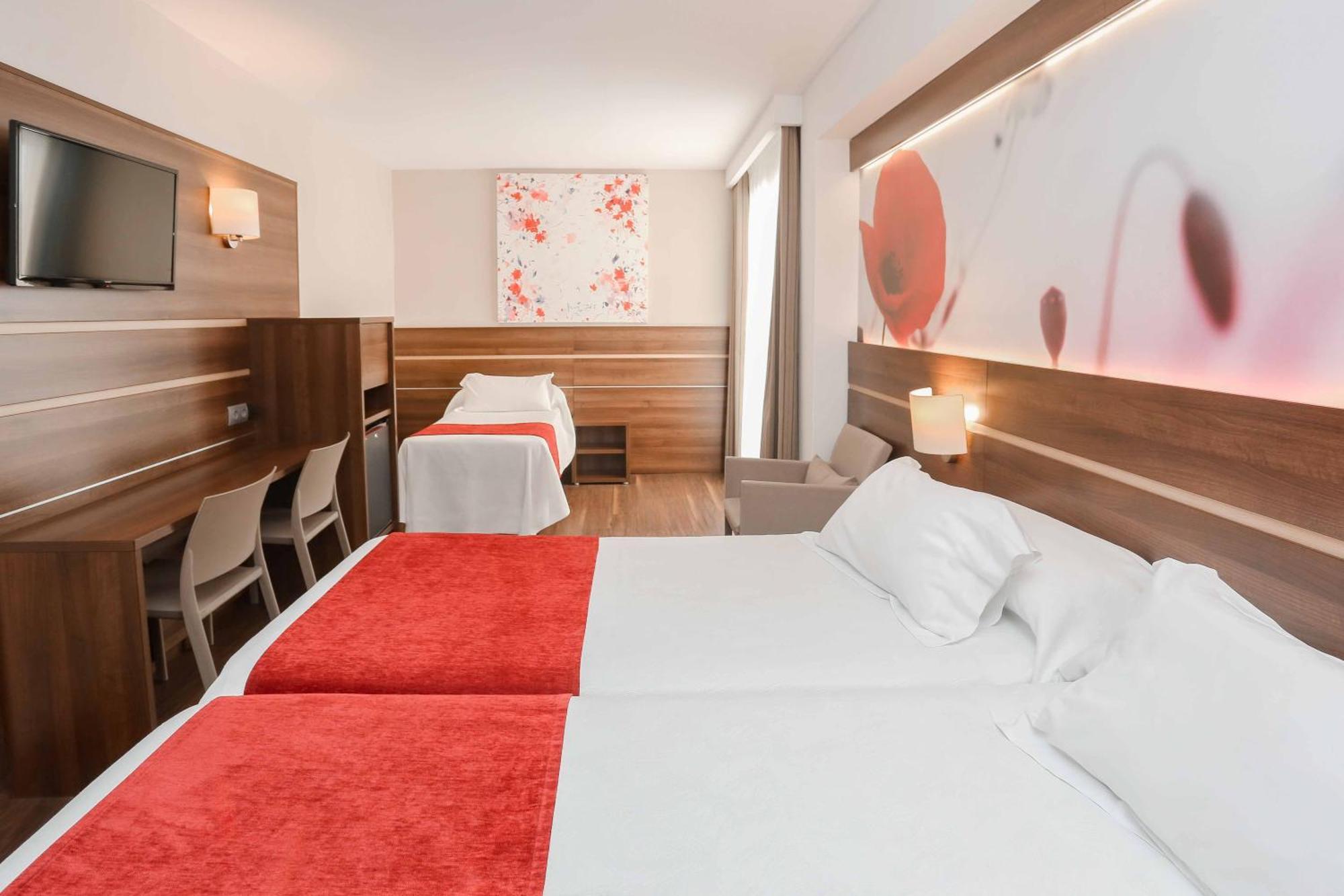 Kaktus Hotel Volga - Adults Recommended Calella Ruang foto